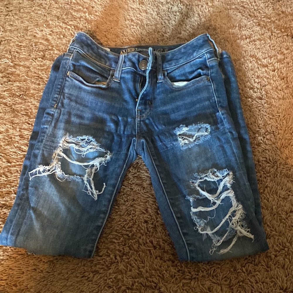American eagle Ripped Jeans - Picture 2 of 2